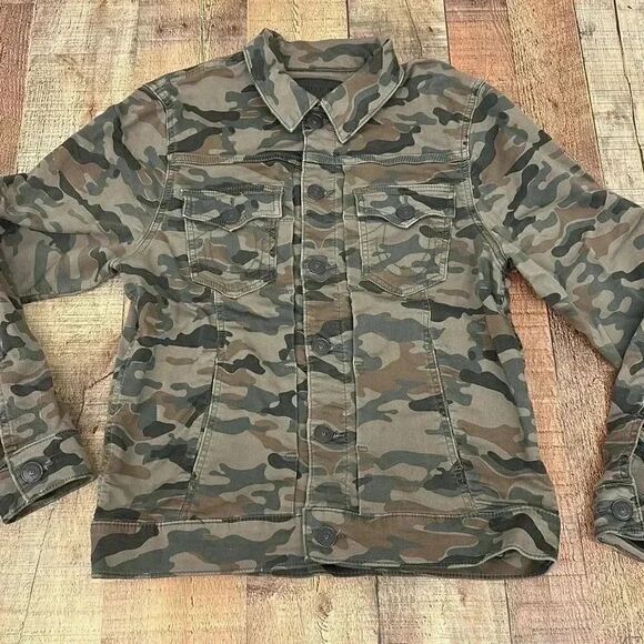 True Religion Camo Jacket Women’s Sz S - Picture 6 of 15